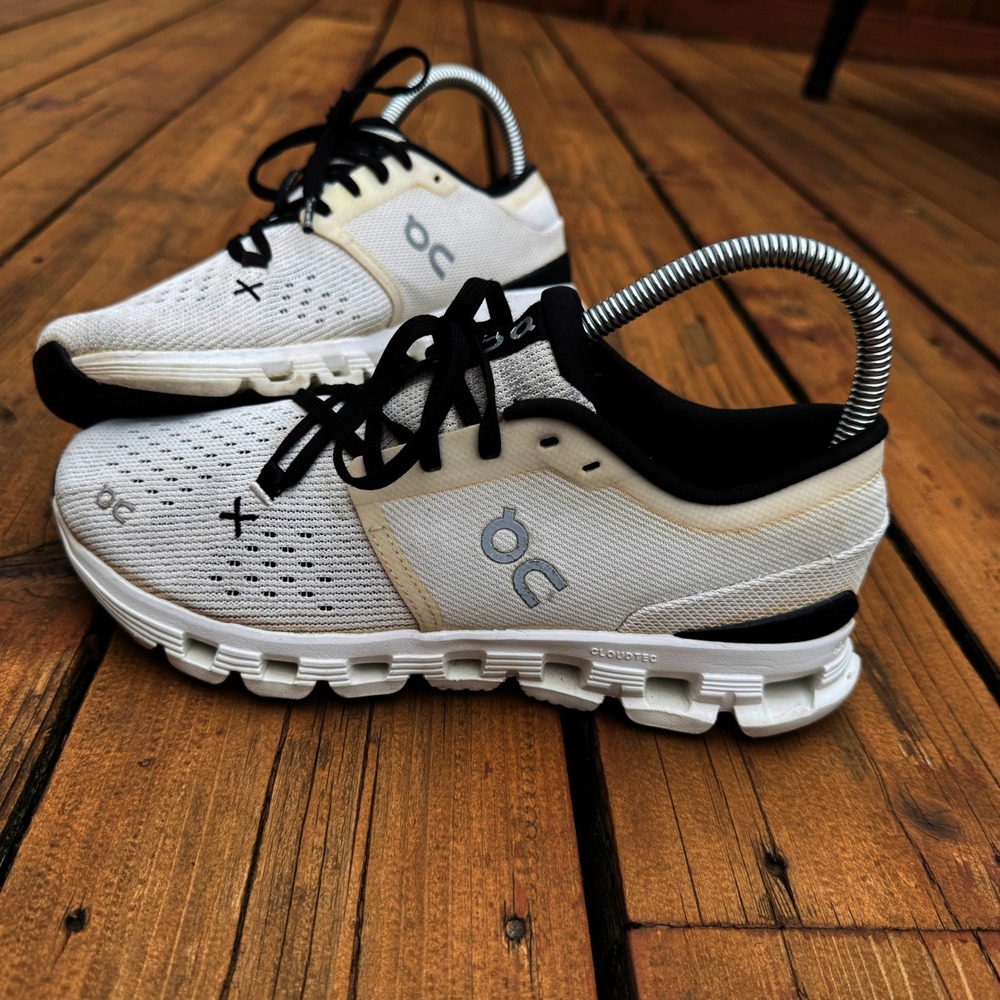 On Cloud X 4 Womens Running Shoes Ivory Black 3WE30070791 US 6.5 EU 37.5